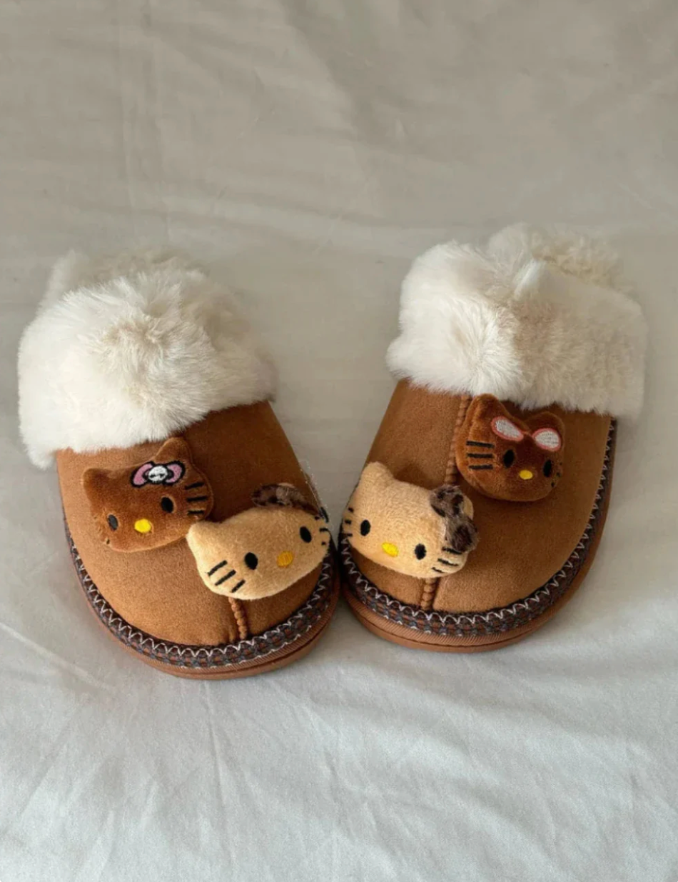 Hello Kitty Fluffy Feet Warmers